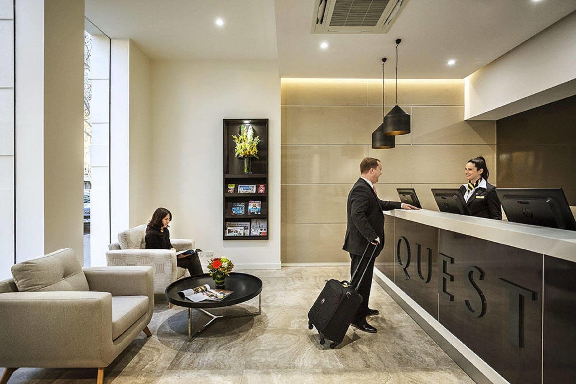 Quest King William South Aparthotel Adelaide Exterior photo